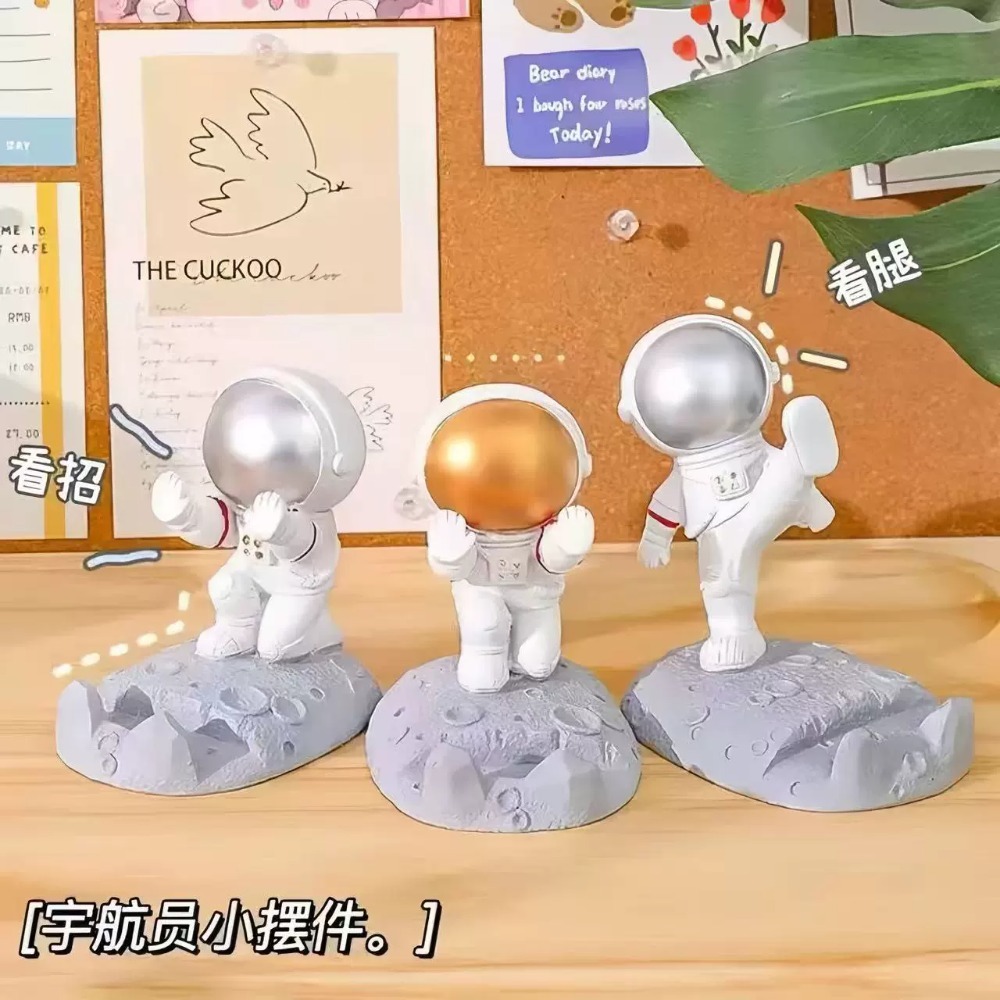 Unique Astronaut Phone Stand S - огляд і ціна Resin Crafts